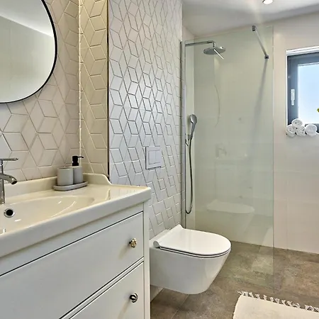 Lodi Holiday home