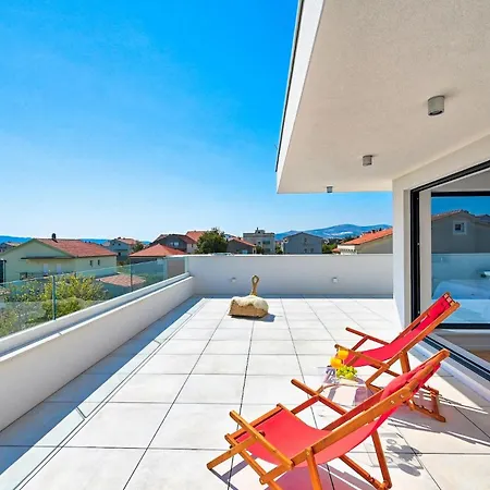 Lodi Holiday home